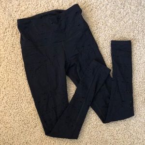 Yoga leggings with detail